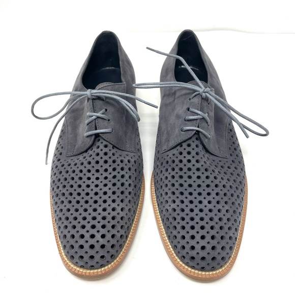MANOLO BLAHNIK gray suede loafers made in Italy size 39.5 /9.5 NWT